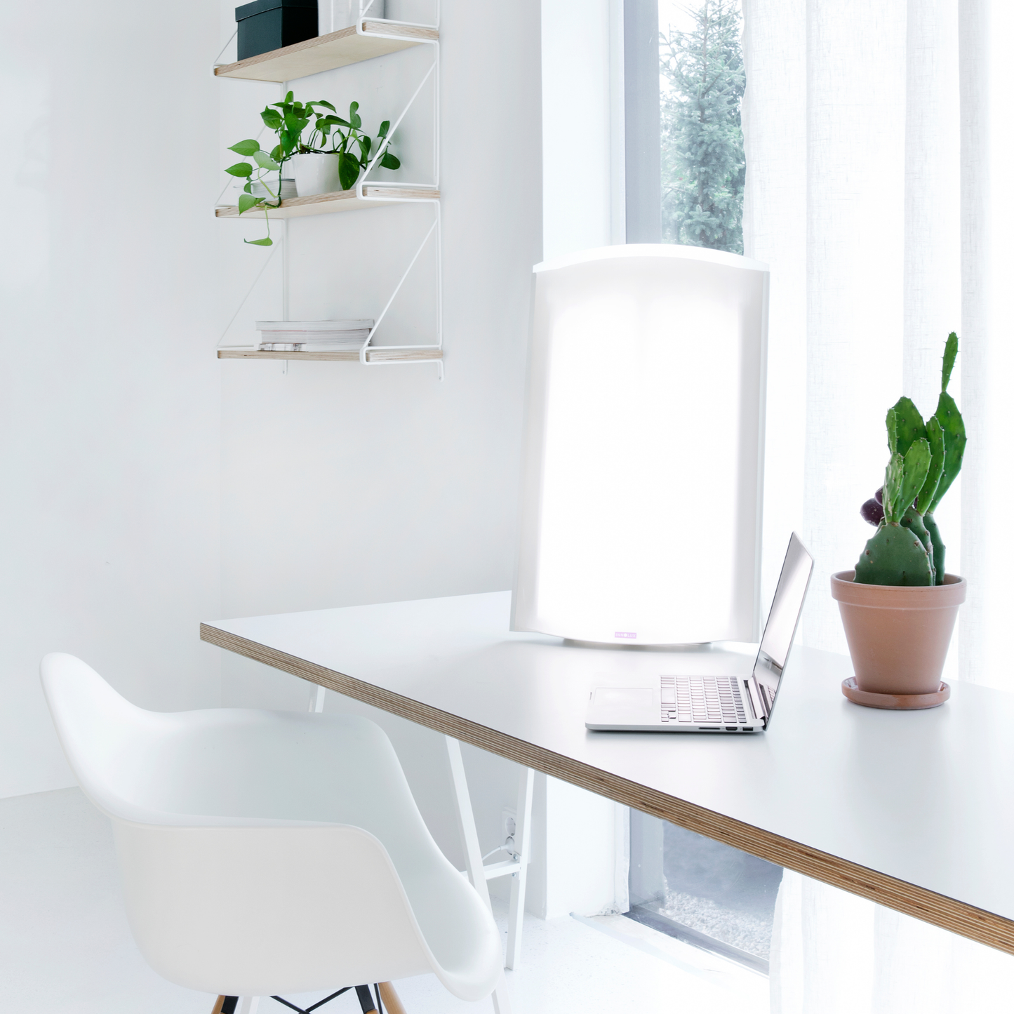 Innolux SuperNova – Kraftig lysterapi-lampe for bedre energi og søvn